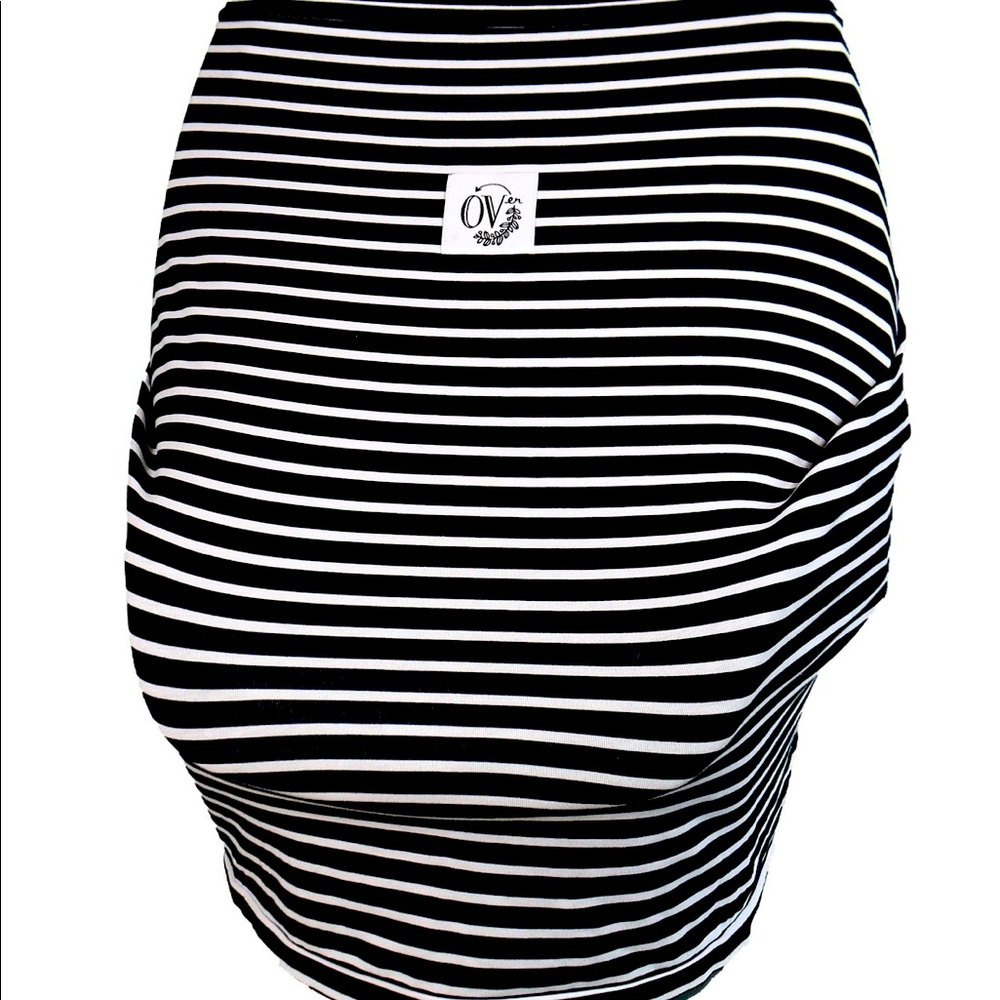 ✨LIKE NEW✨ OVer nursing and car seat cover